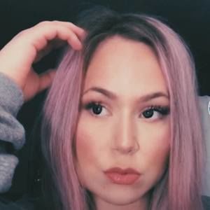 Meet your Posher, Lynn